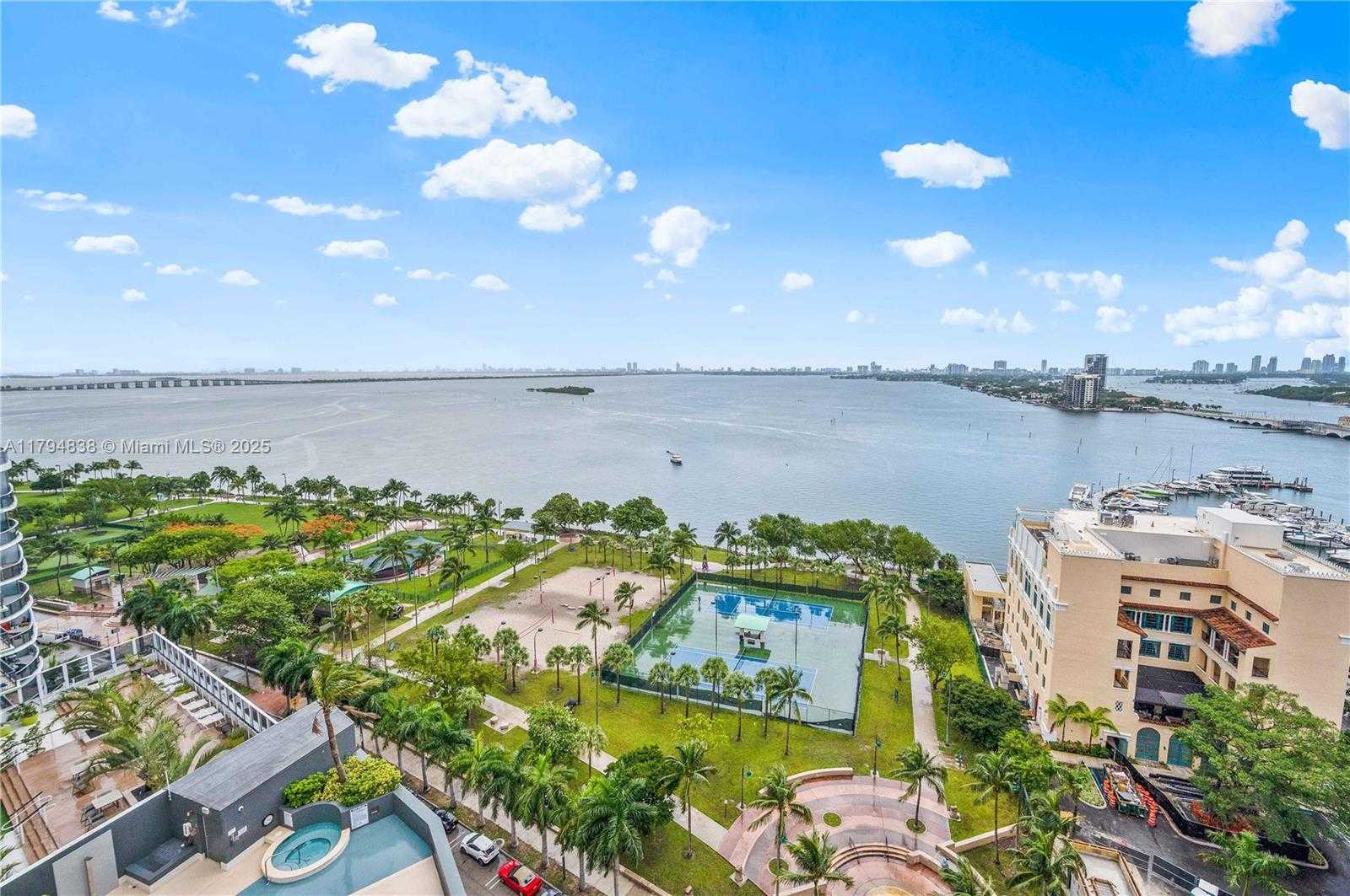 Small Image of 1750 NORTH BAYSHORE DR #1801, Miami Number 2