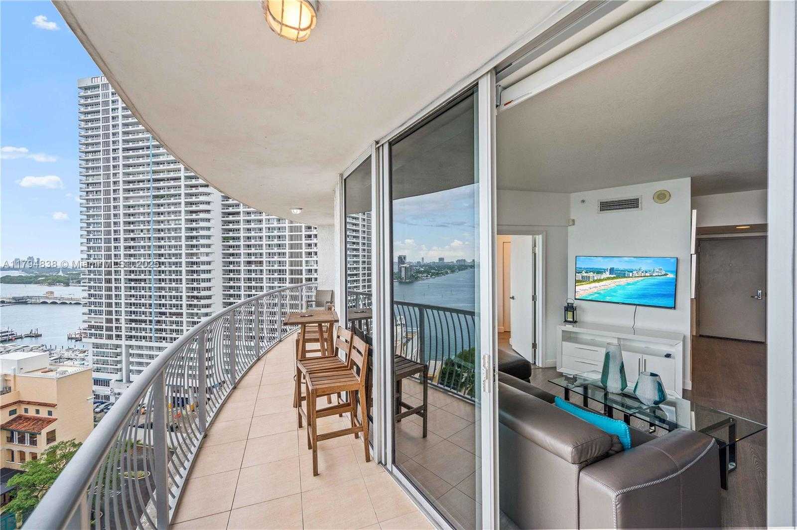 Small Image of 1750 NORTH BAYSHORE DR #1801, Miami Number 5