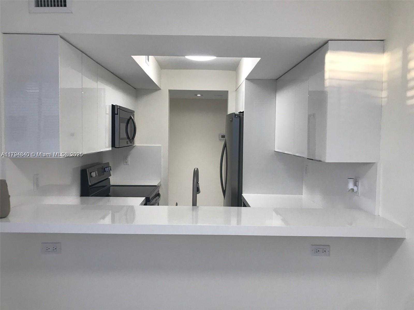 Small Image of 8205 SOUTH WEST 152ND AVE #F-206, Miami Number 4