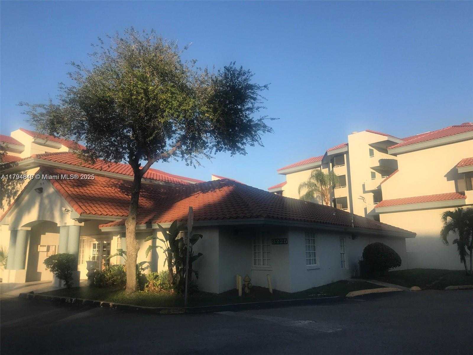 Small Image of 8205 SOUTH WEST 152ND AVE #F-206, Miami Number 40