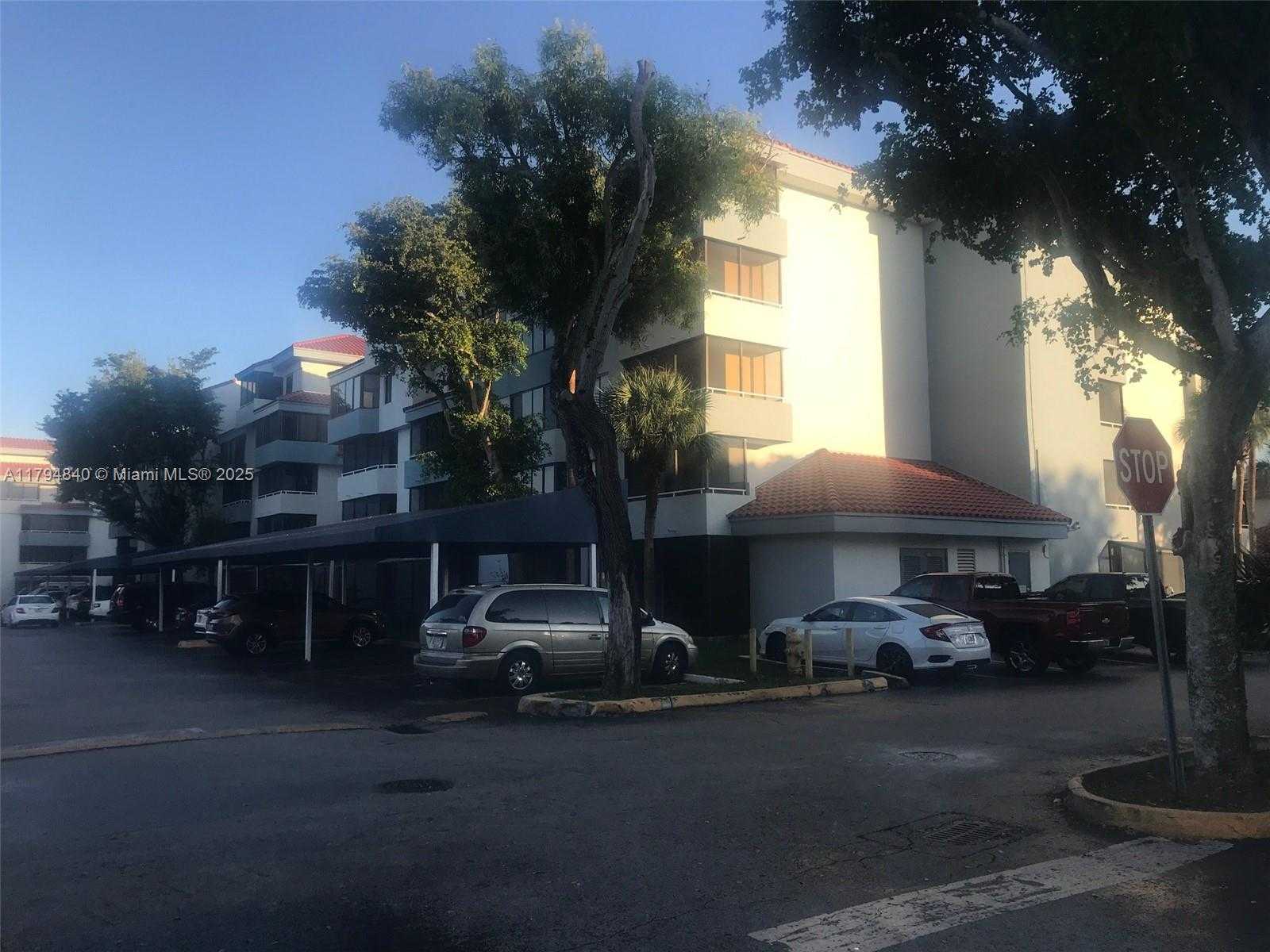 Small Image of 8205 SOUTH WEST 152ND AVE #F-206, Miami Number 43