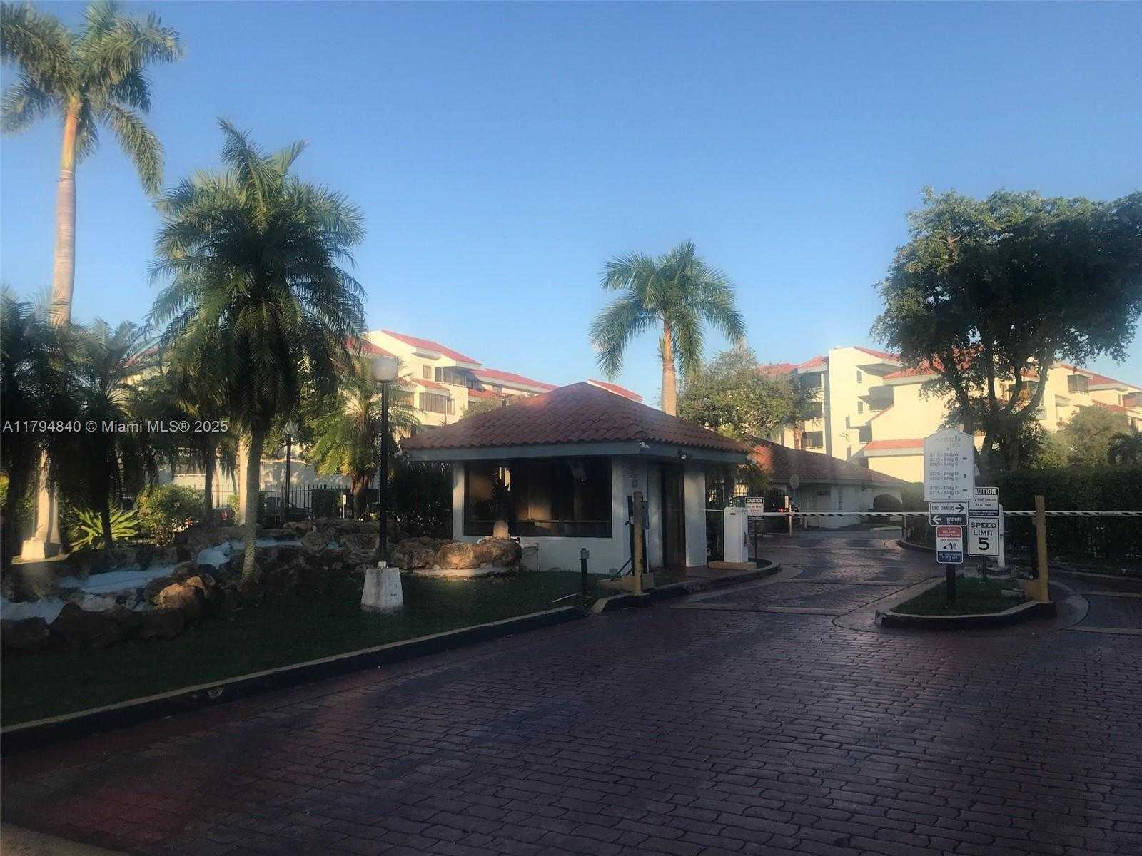 Small Image of 8205 SOUTH WEST 152ND AVE #F-206, Miami Number 44