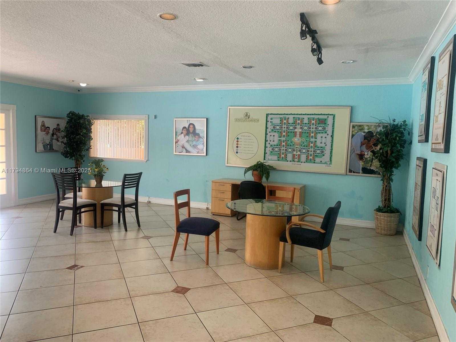 Small Image of 17901 #Q204, Hialeah Number 16