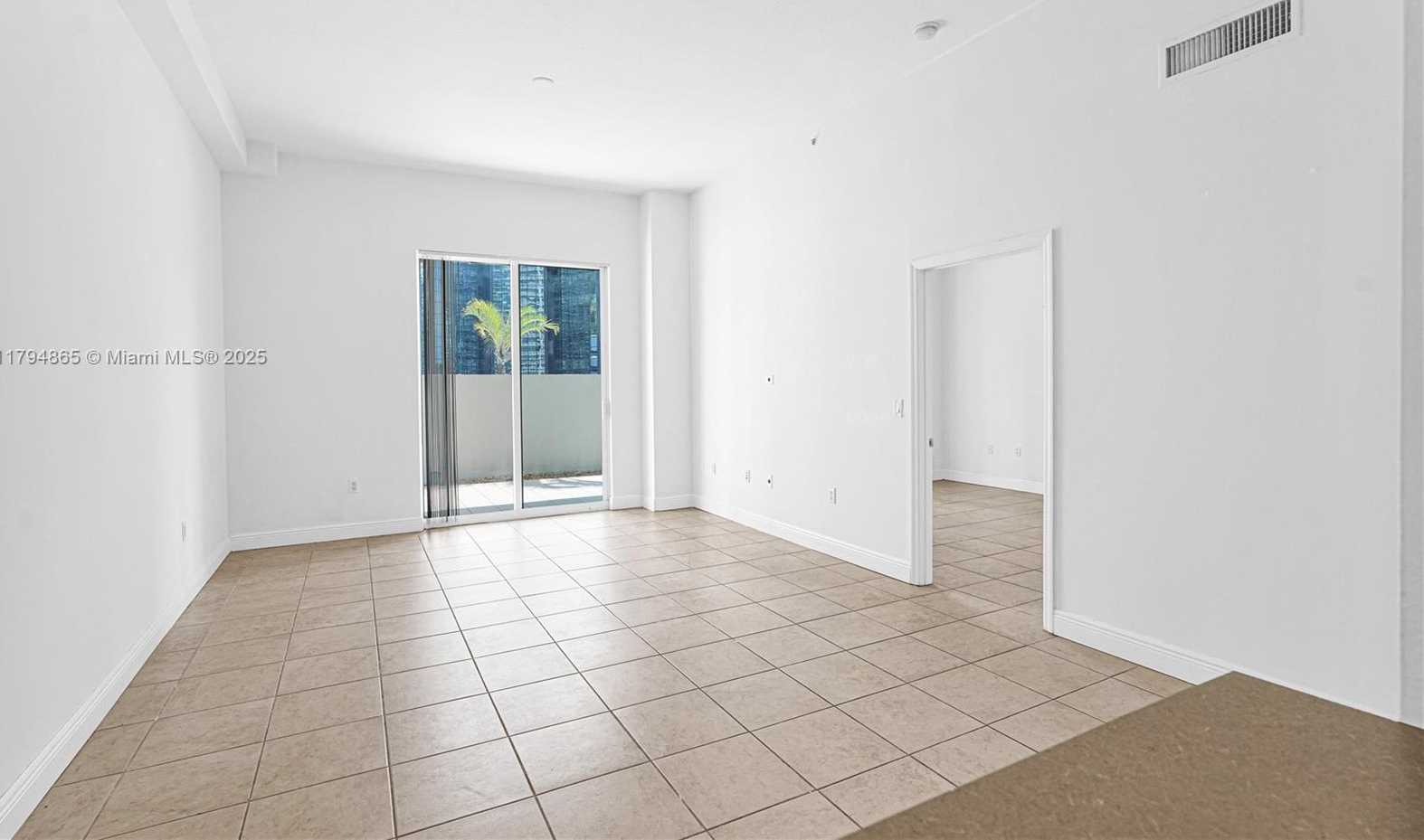 Small Image of 1250 #812, Miami Number 5