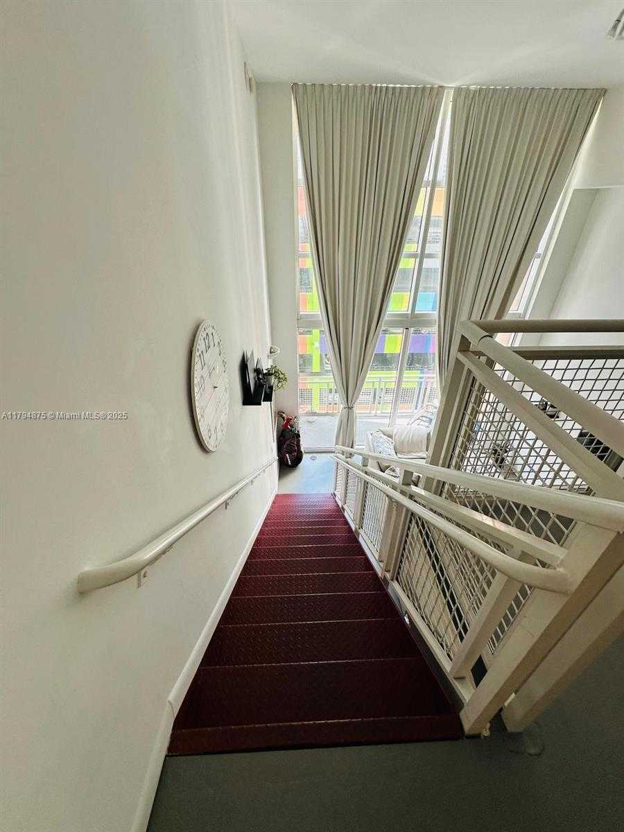 Small Image of 253 NORTH EAST 2ND ST #412, Miami Number 36
