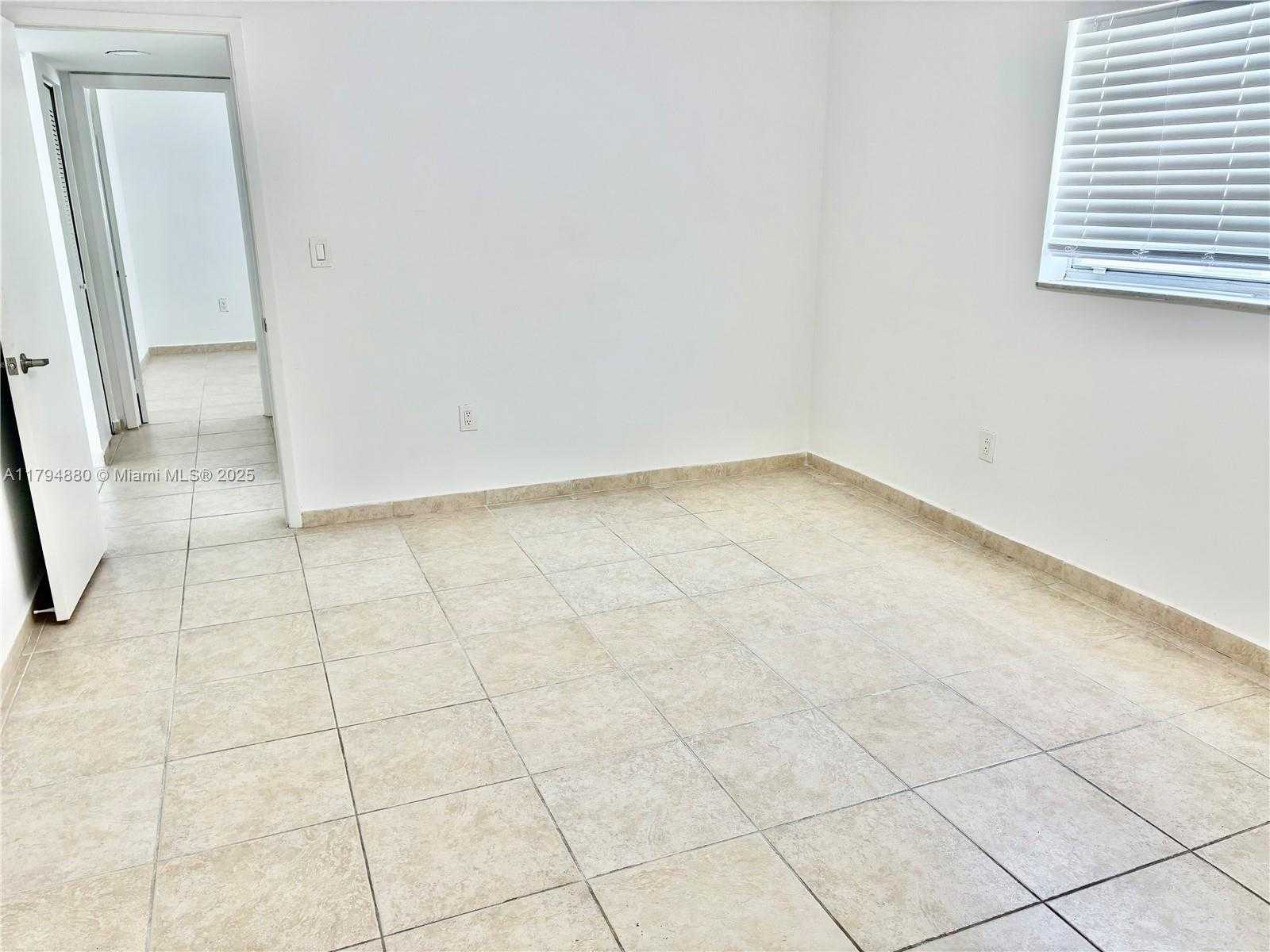 Small Image of 600 NORTH EAST 25TH ST #PHF, Miami Number 13