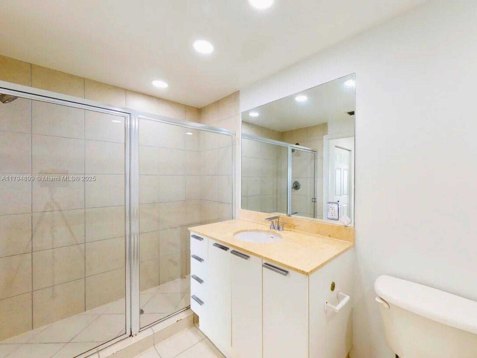 Small Image of 140 SOUTH DIXIE HWY #907, Hollywood Number 14