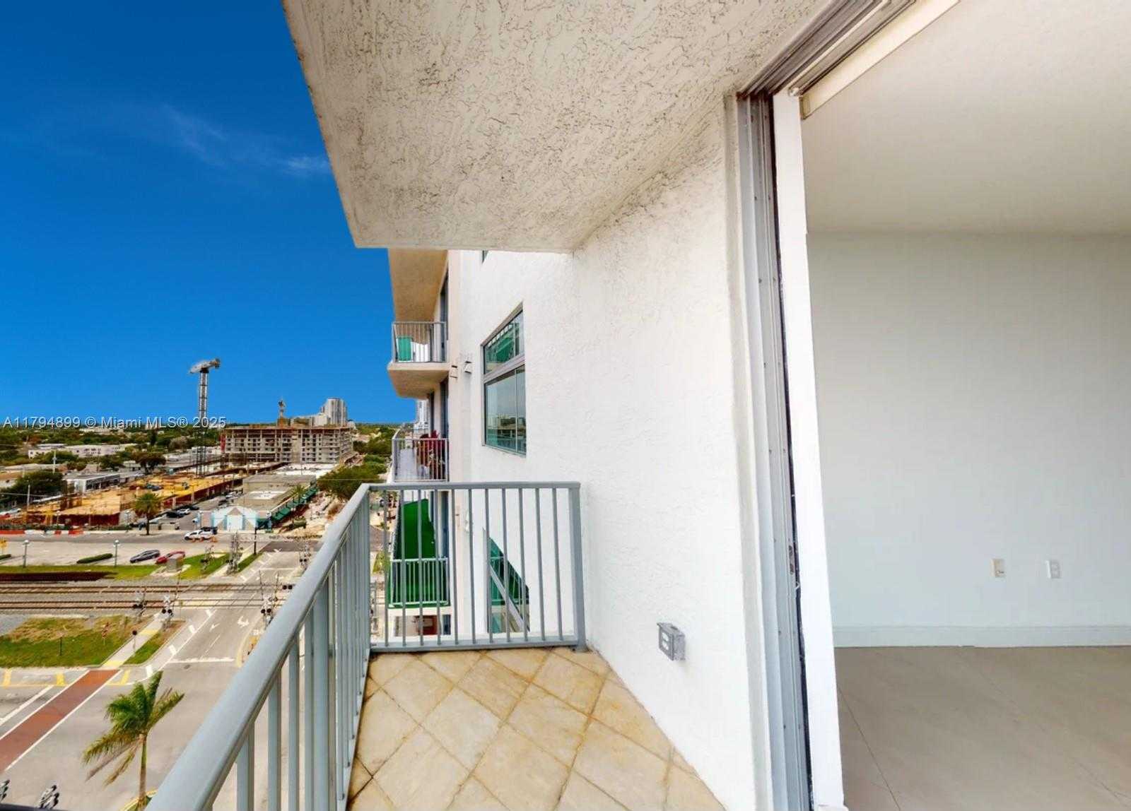 Small Image of 140 SOUTH DIXIE HWY #907, Hollywood Number 8