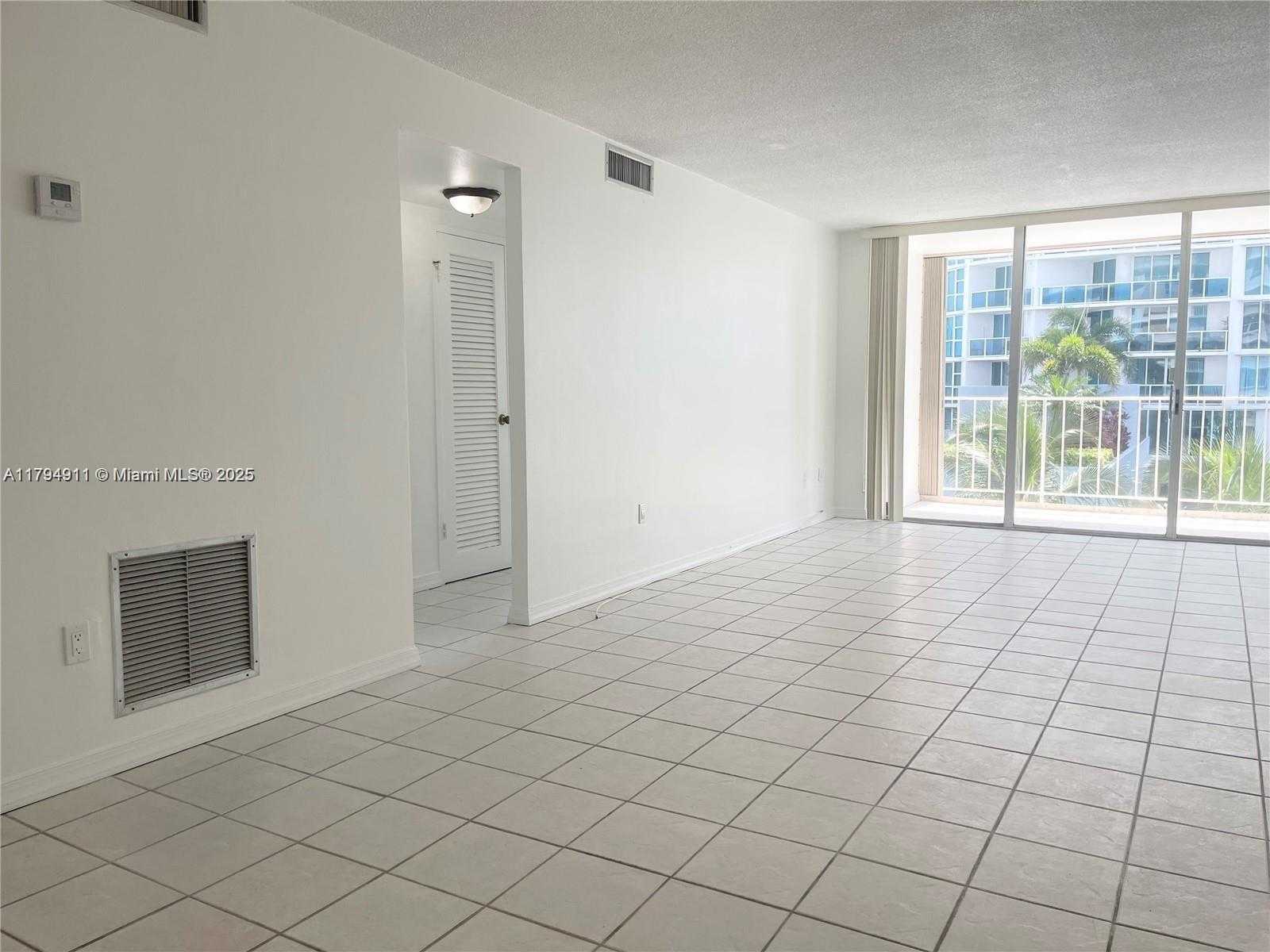 Small Image of 1865 79TH ST CSWY #5M, North Bay Village Number 10