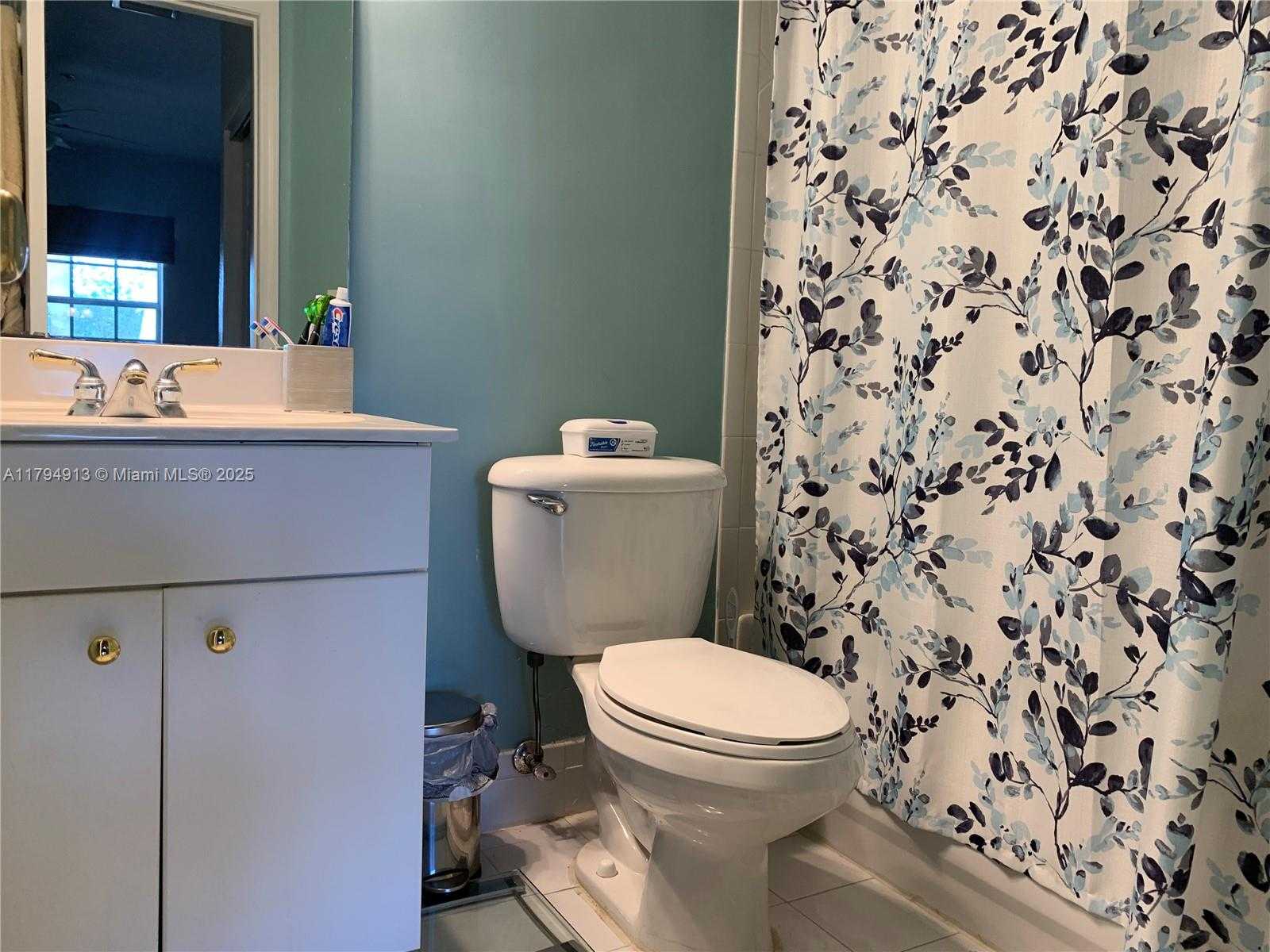 Small Image of 5600 NORTH WEST 114TH PL #207, Doral Number 13