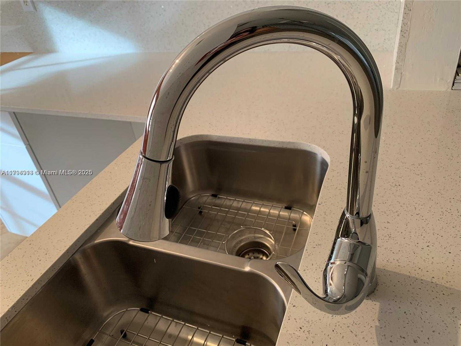 Small Image of 5600 NORTH WEST 114TH PL #207, Doral Number 6