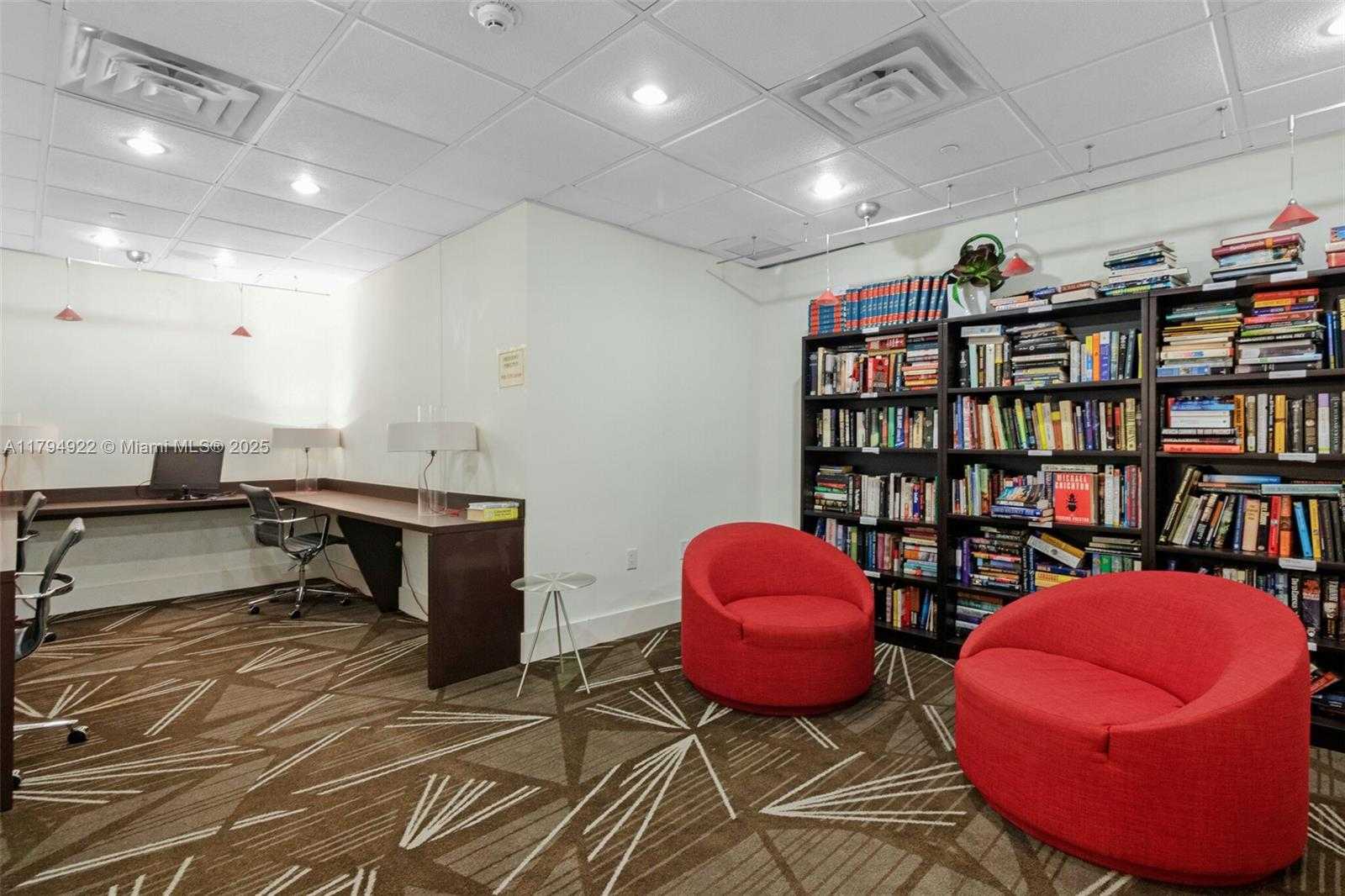 Small Image of 5701 COLLINS AVE #1707, Miami Beach Number 45