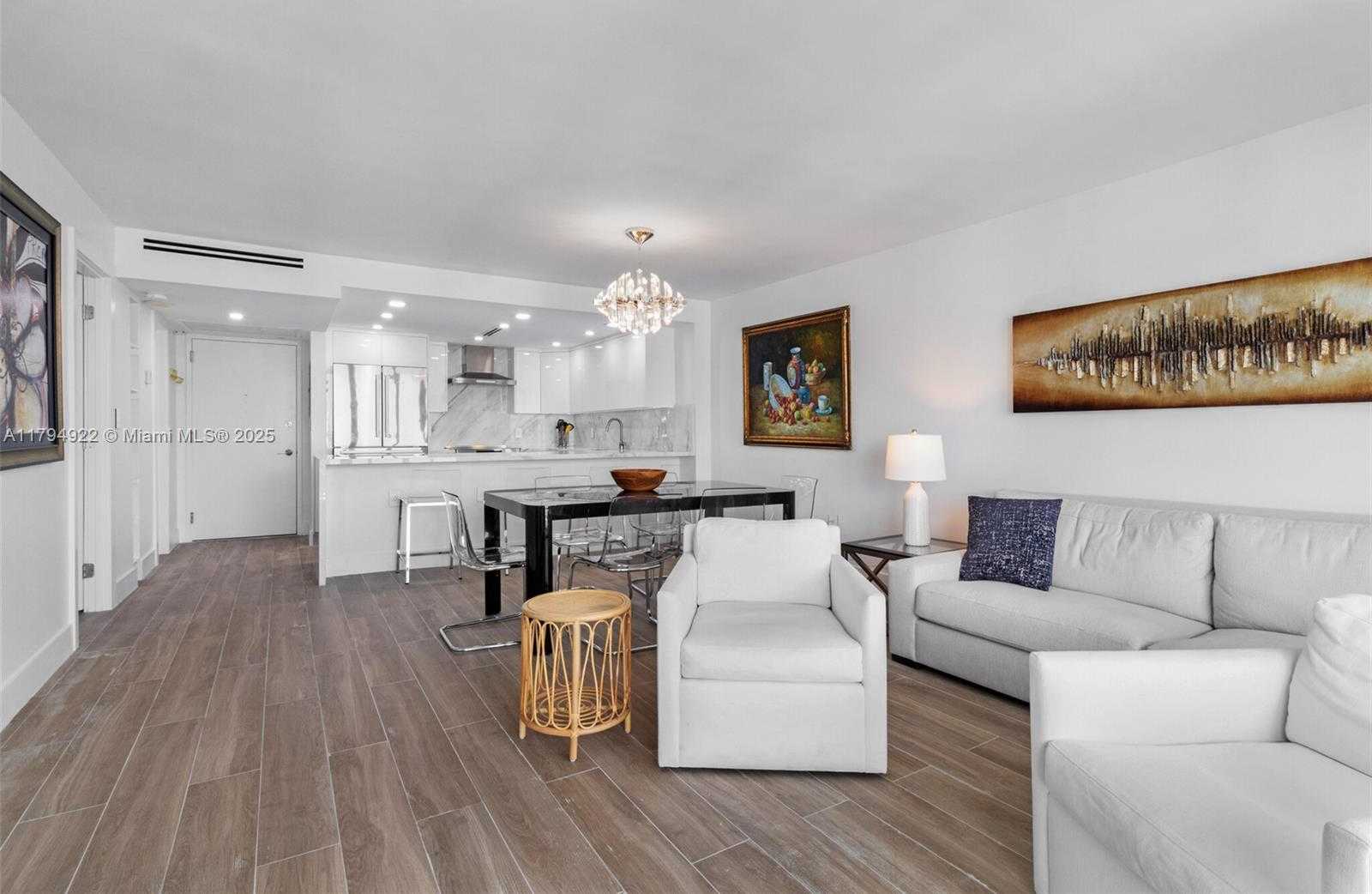 Small Image of 5701 COLLINS AVE #1707, Miami Beach Number 7
