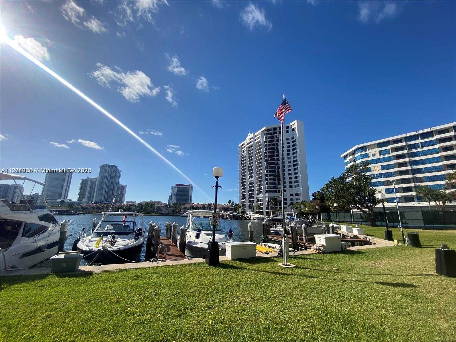 Small Image of 2500 PARKVIEW DR #2208, Hallandale Beach Number 35