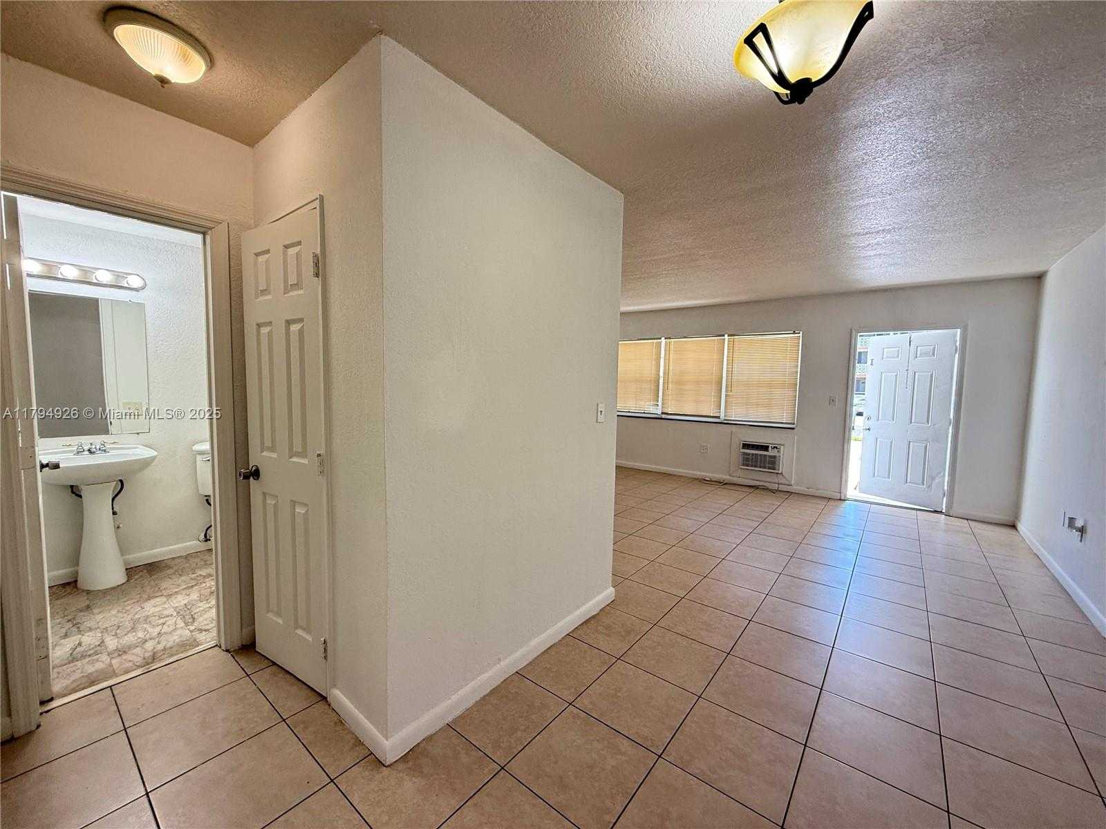 Small Image of 1471 NORTH EAST 170TH ST #120A, North Miami Beach Number 16