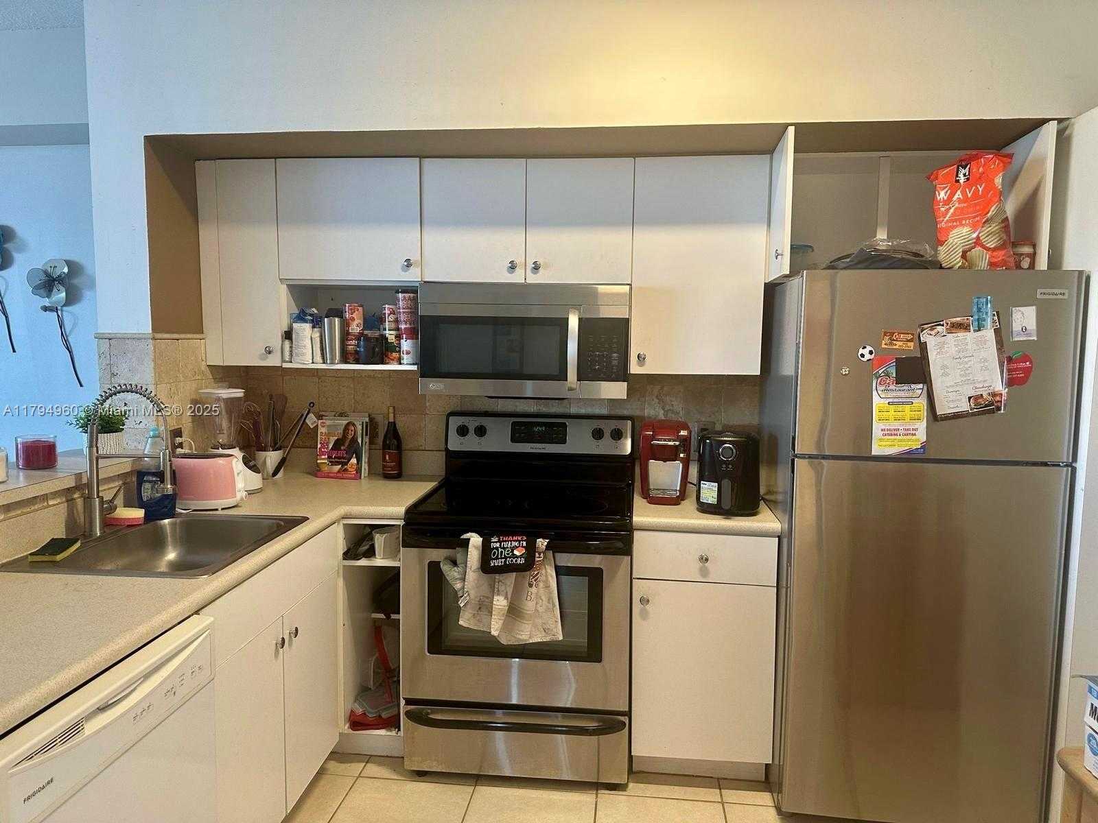 Small Image of 5077 NORTH WEST 7TH ST #1005, Miami Number 3