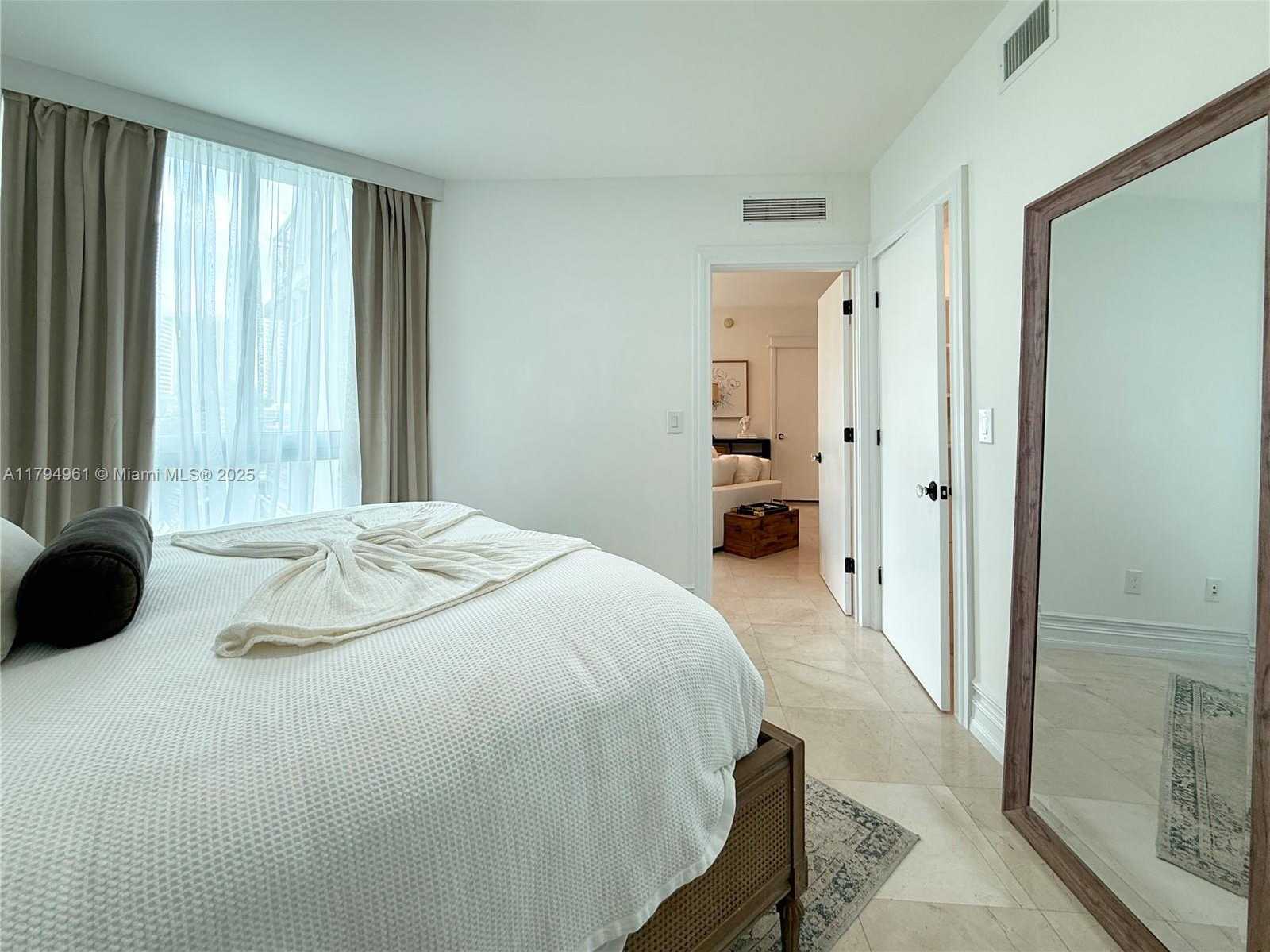 Small Image of 350 SOUTH MIAMI AVE #1205, Miami Number 18