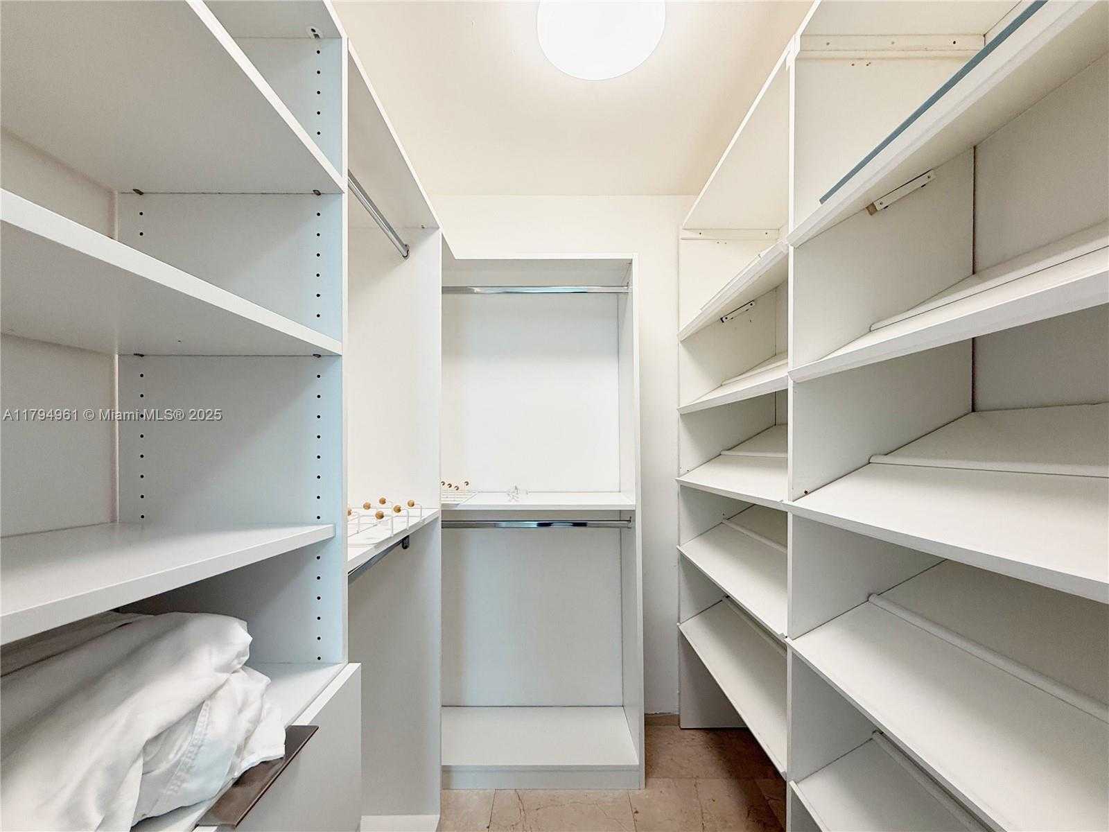 Small Image of 350 SOUTH MIAMI AVE #1205, Miami Number 26