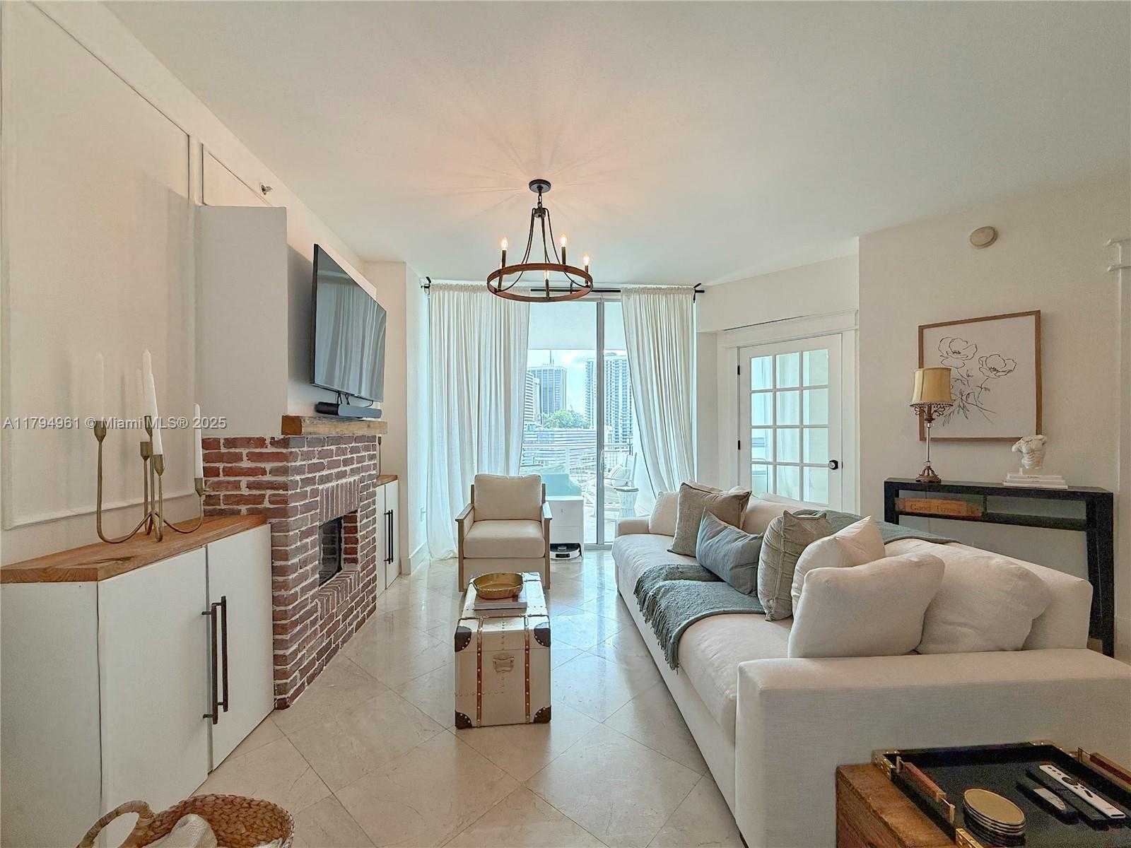 Small Image of 350 SOUTH MIAMI AVE #1205, Miami Number 5