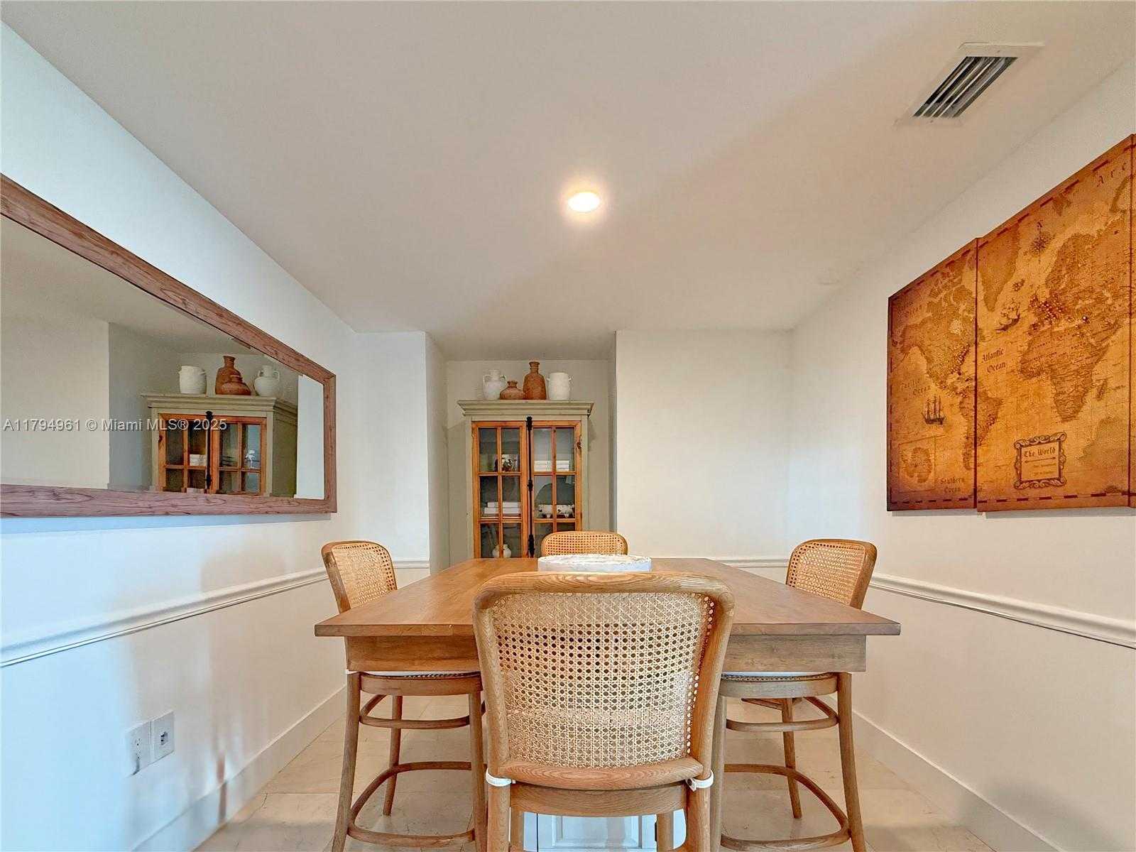 Small Image of 350 SOUTH MIAMI AVE #1205, Miami Number 8