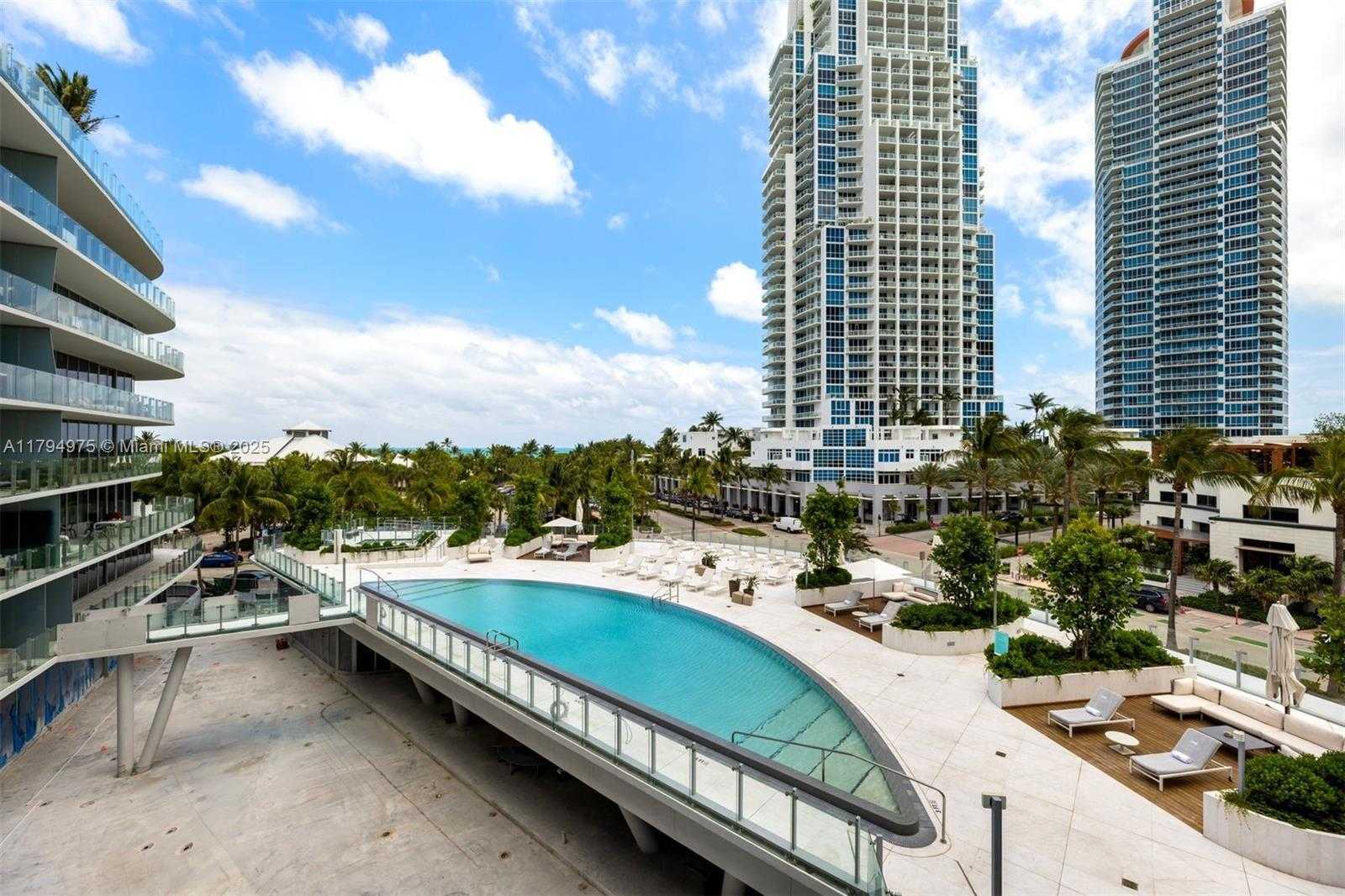 Small Image of 1 COLLINS AVENUE #402, Miami Beach Number 4