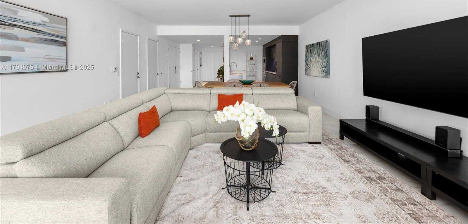 Small Image of 1 COLLINS AVENUE #402, Miami Beach Number 8