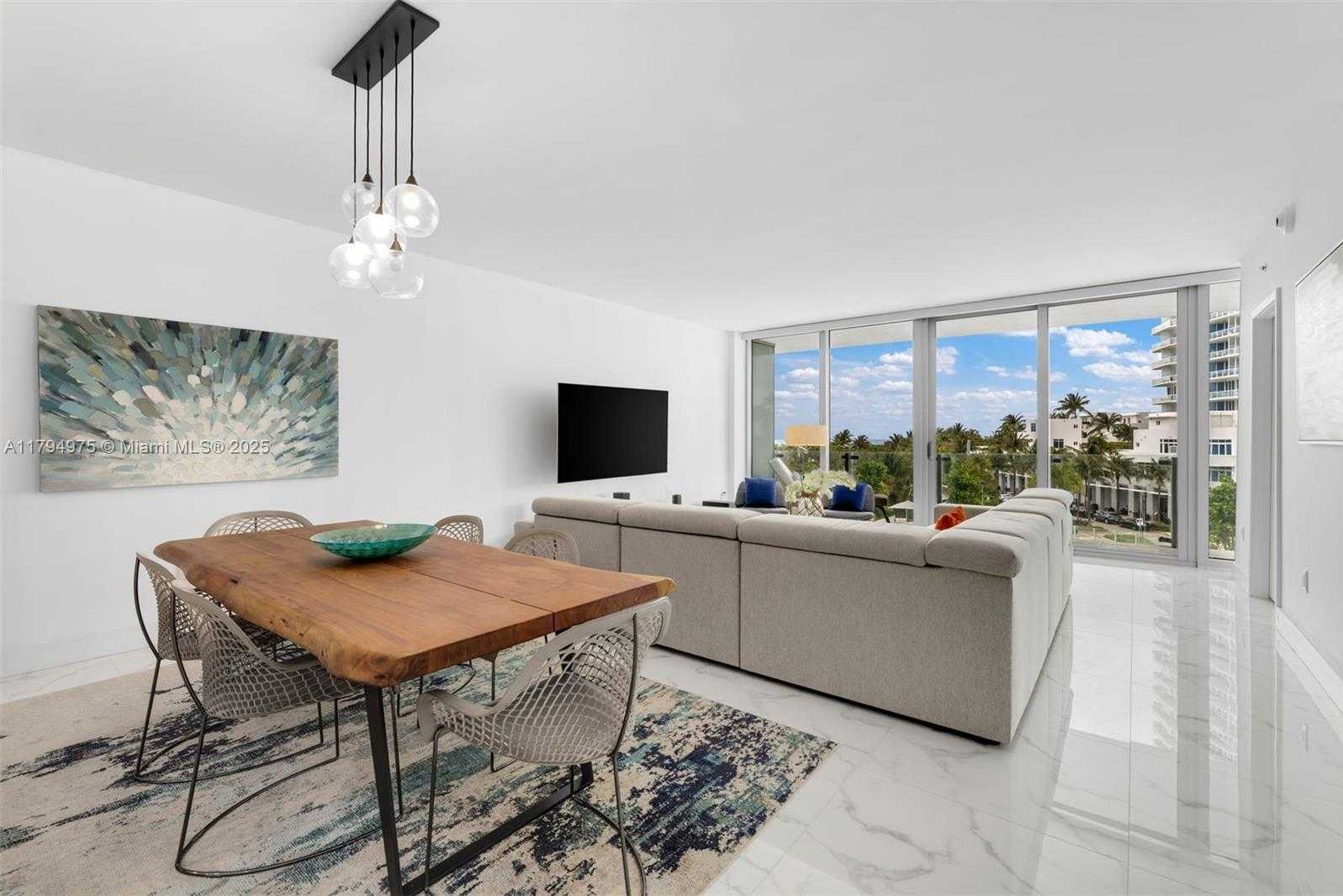 Small Image of 1 COLLINS AVENUE #402, Miami Beach Number 9