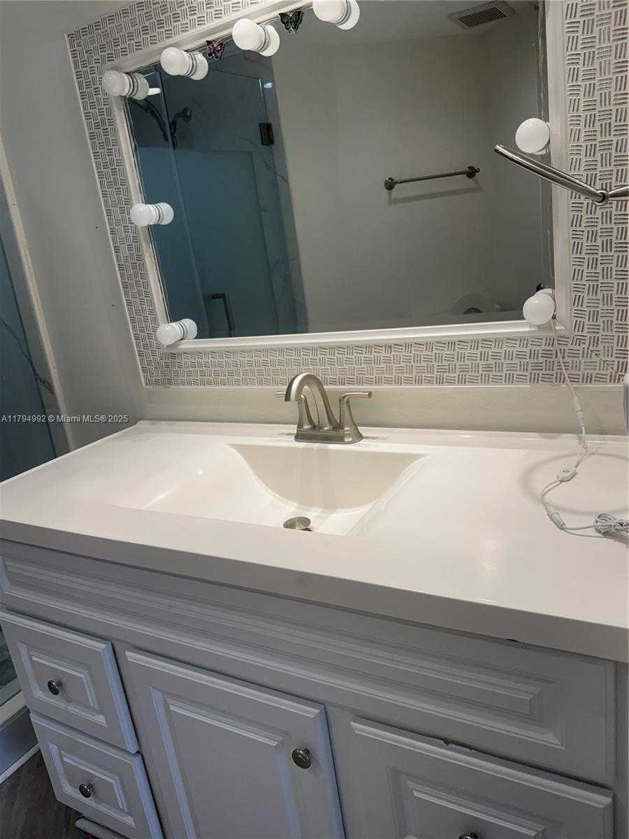 Small Image of 9419 FONTAINEBLEAU BLVD #210, Miami Number 5