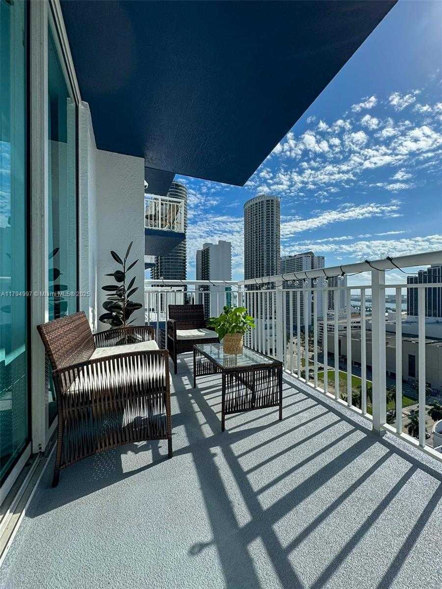 Small Image of 275 NORTH EAST 18TH ST #2004, Miami Number 3