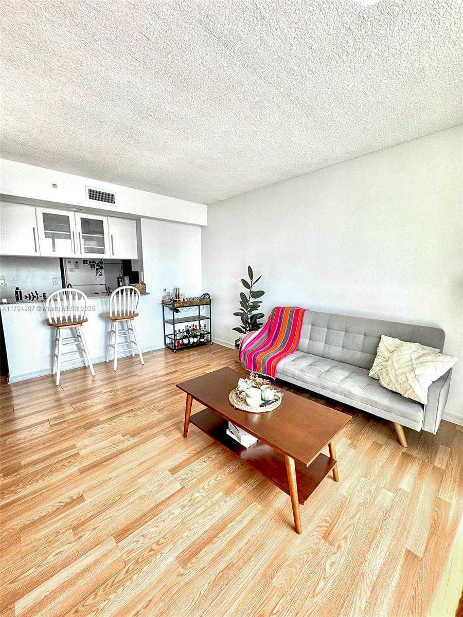 Small Image of 275 NORTH EAST 18TH ST #2004, Miami Number 4