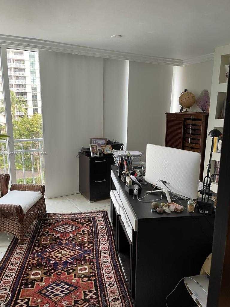 Small Image of 600 #7CS, Key Biscayne Number 18