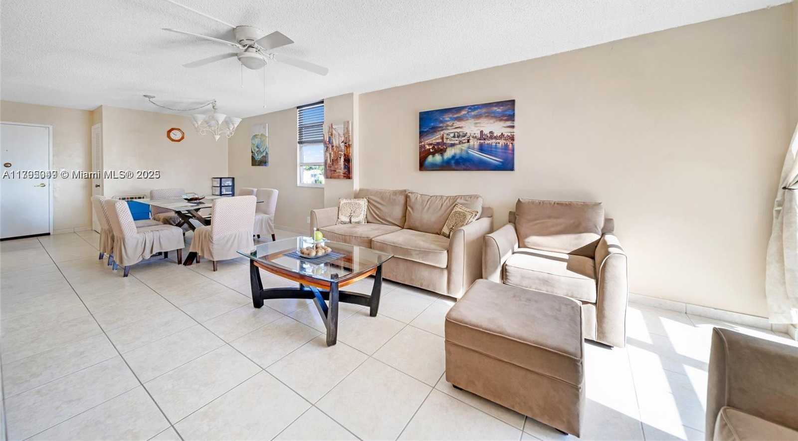 Small Image of 1600 SOUTH OCEAN DR #4G, Hollywood Number 3