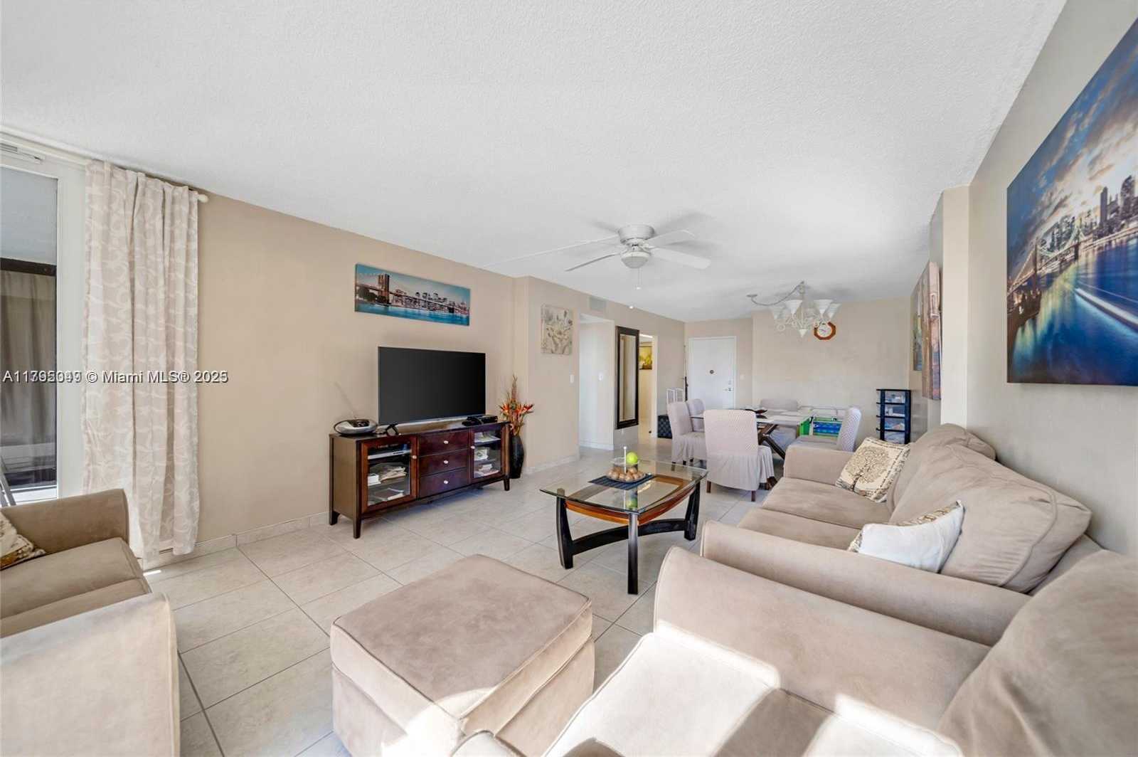 Small Image of 1600 SOUTH OCEAN DR #4G, Hollywood Number 4