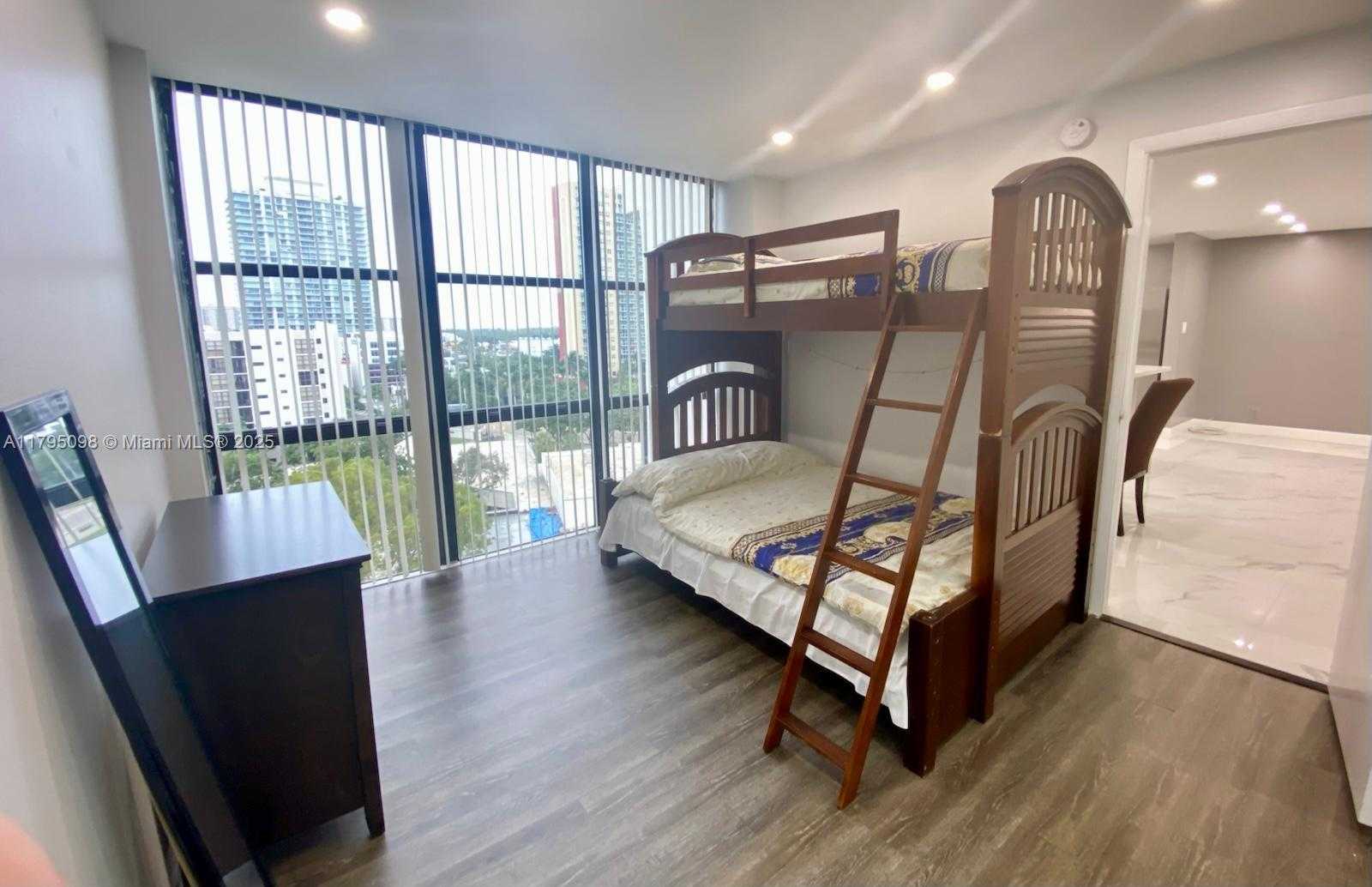 Small Image of 17021 NORTH BAY RD #1019, Sunny Isles Beach Number 17