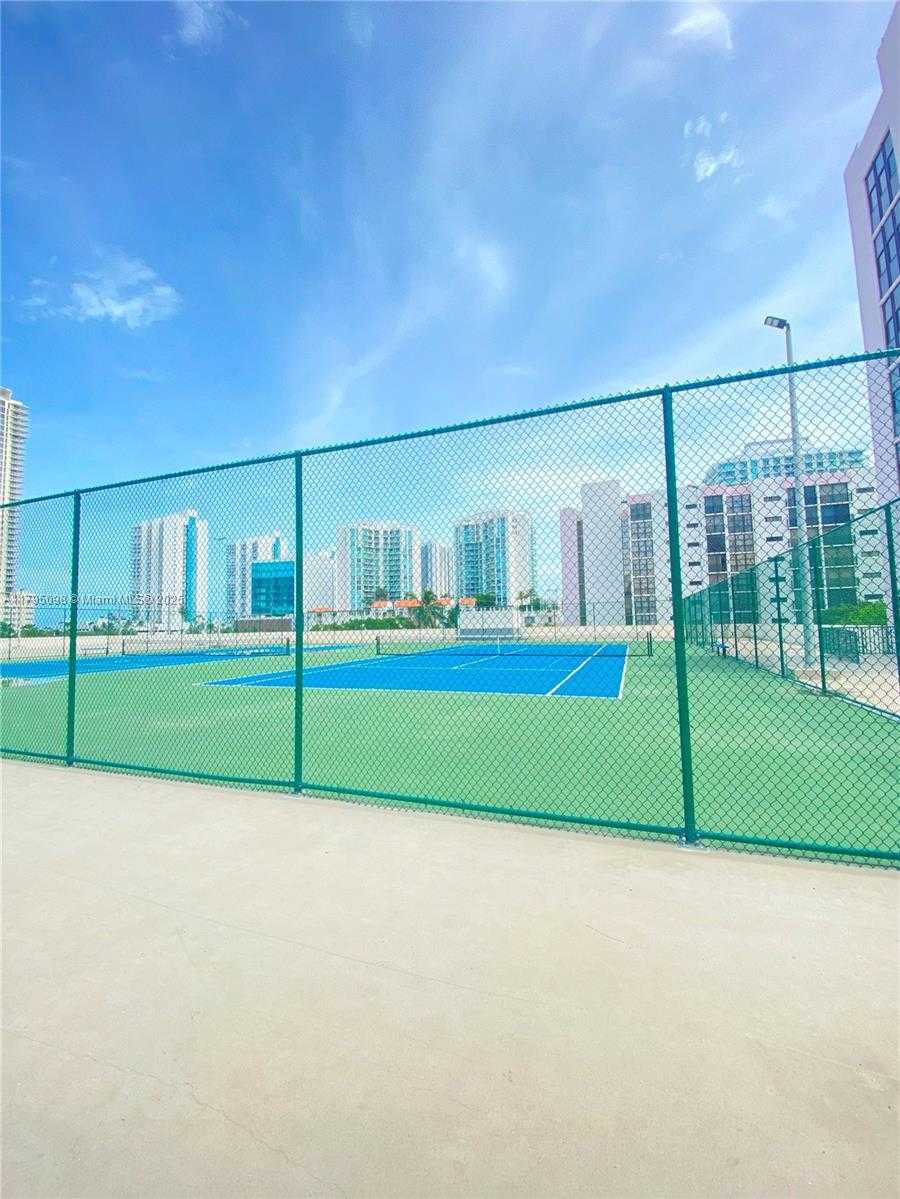 Small Image of 17021 NORTH BAY RD #1019, Sunny Isles Beach Number 30