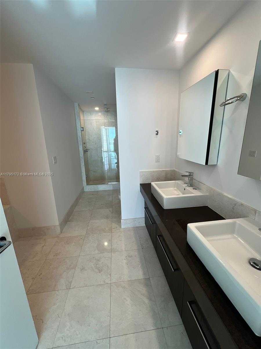 Small Image of 17121 COLLINS AVE #1607, Sunny Isles Beach Number 10