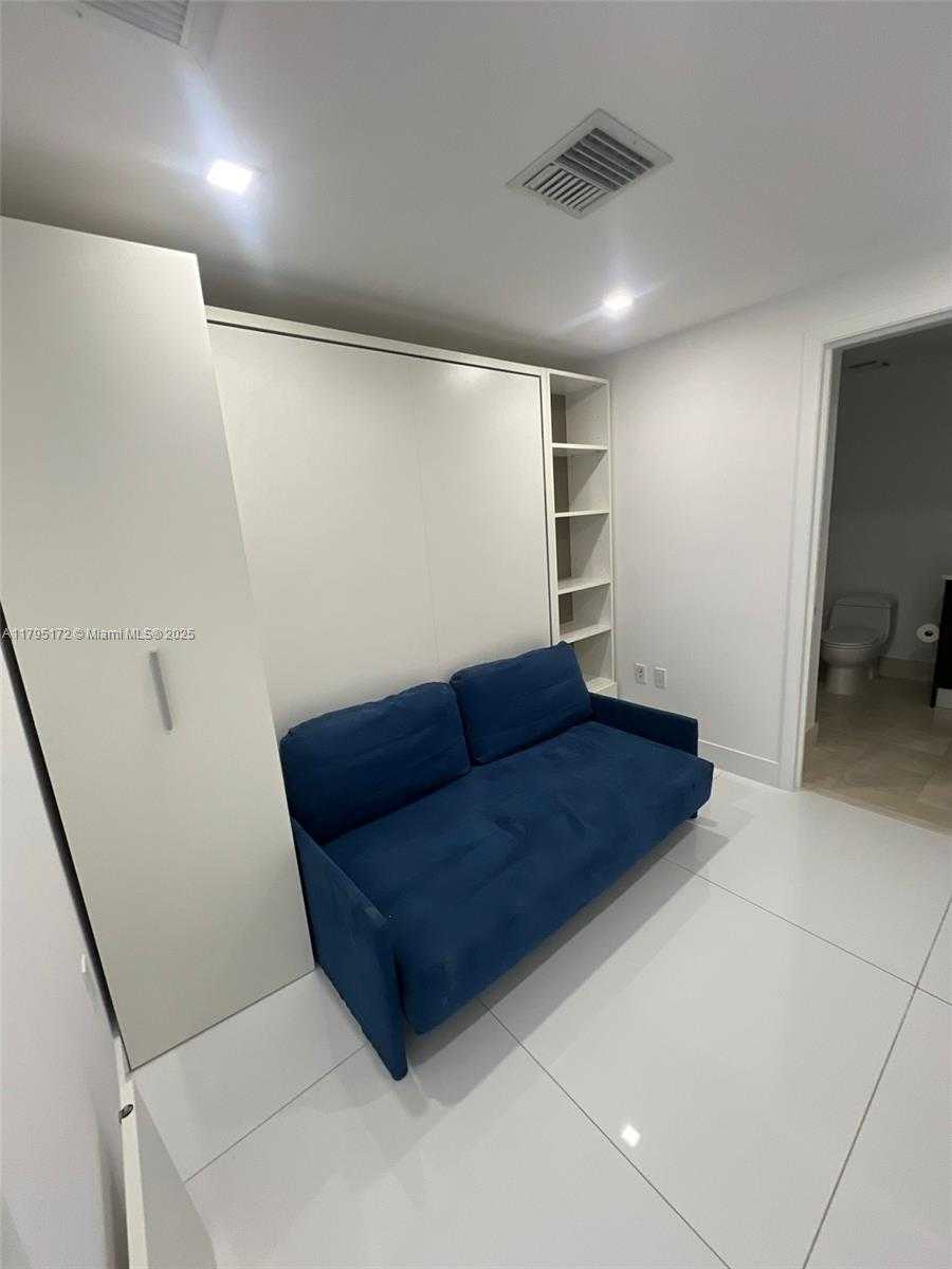Small Image of 17121 COLLINS AVE #1607, Sunny Isles Beach Number 17