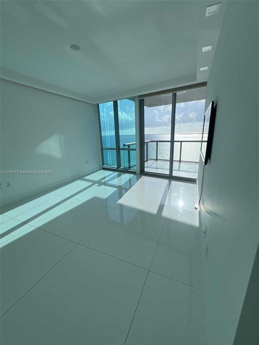 Small Image of 17121 COLLINS AVE #1607, Sunny Isles Beach Number 6