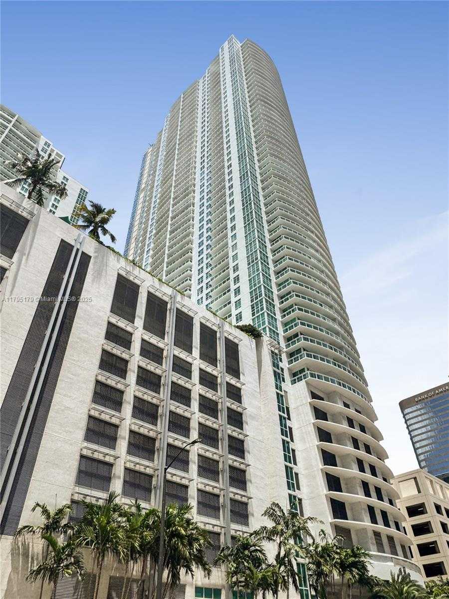 Small Image of 950 BRICKELL BAY DR #3904, Miami Number 35