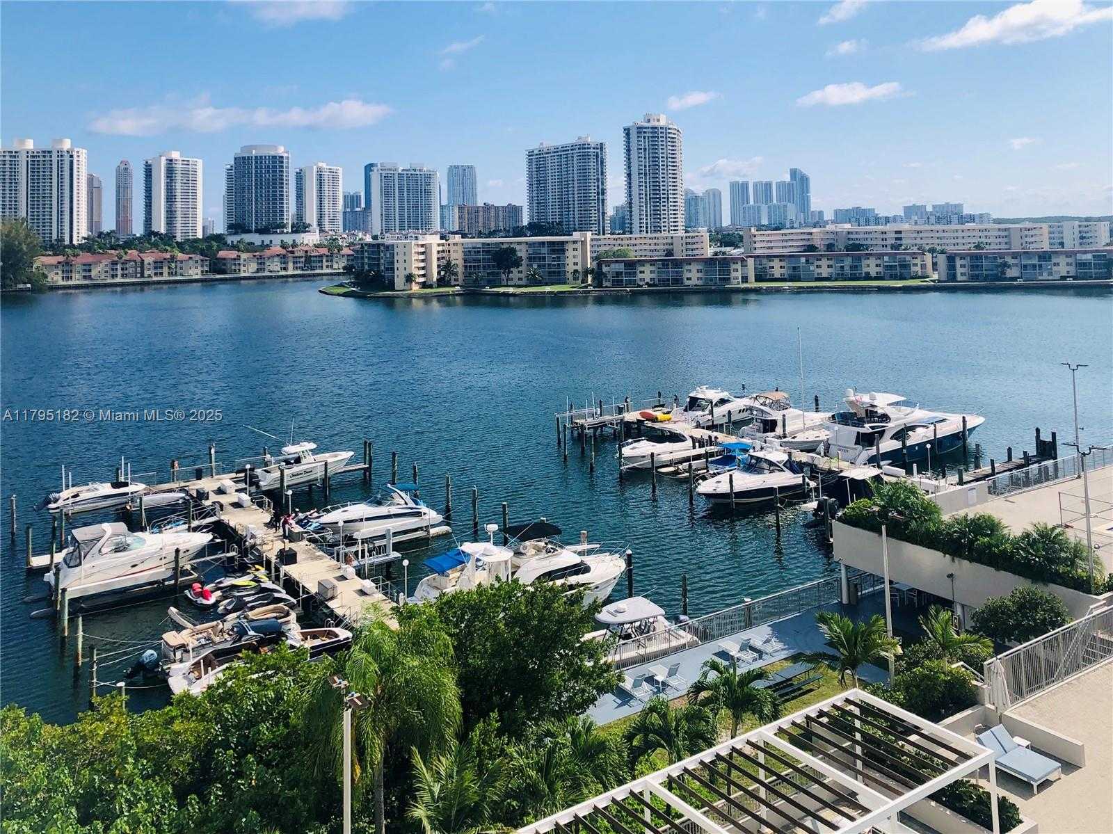 Small Image of 18071 BISCAYNE BLVD #703, Aventura Number 10