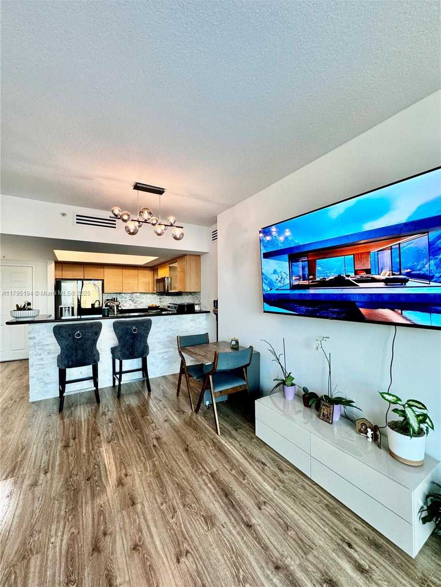 Small Image of 140 SOUTH DIXIE HWY #921, Hollywood Number 10