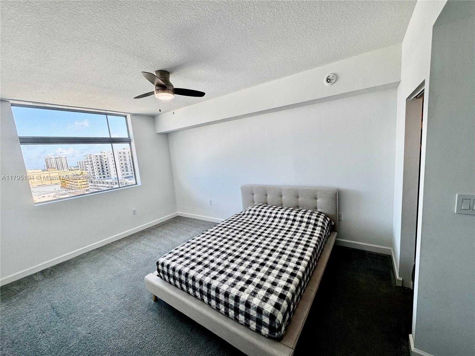 Small Image of 140 SOUTH DIXIE HWY #921, Hollywood Number 16