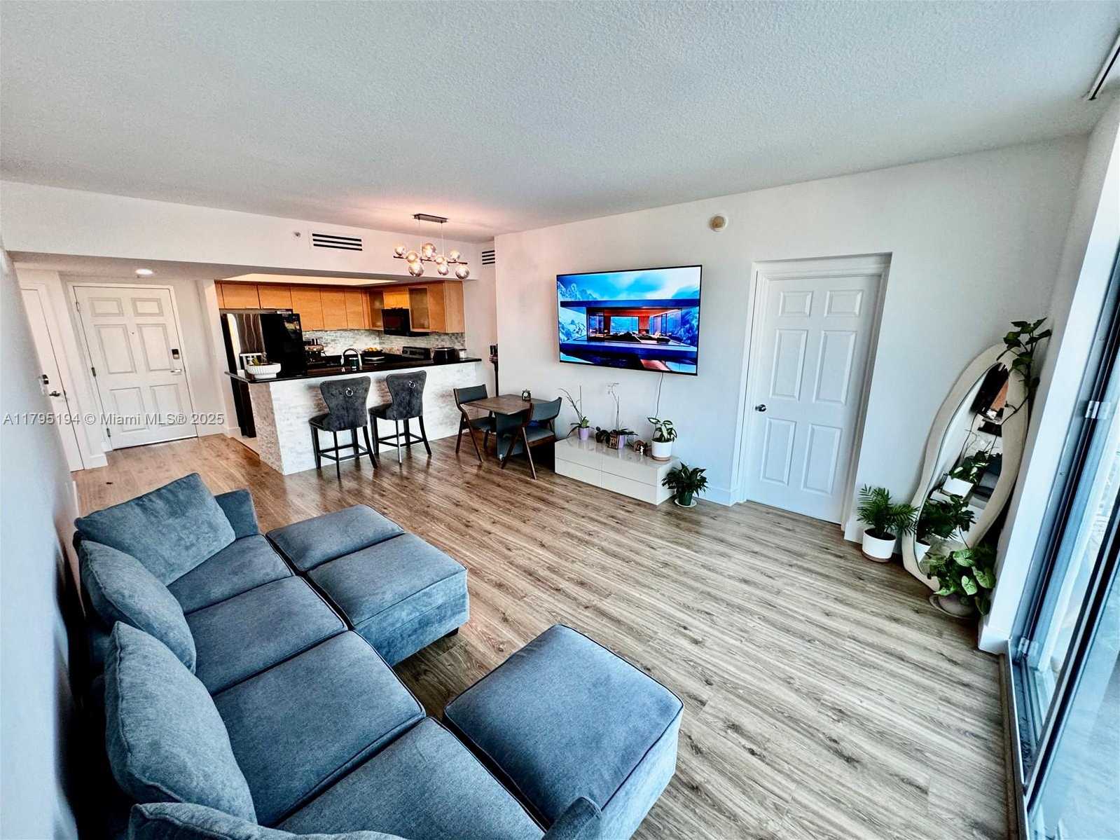 Small Image of 140 SOUTH DIXIE HWY #921, Hollywood Number 9