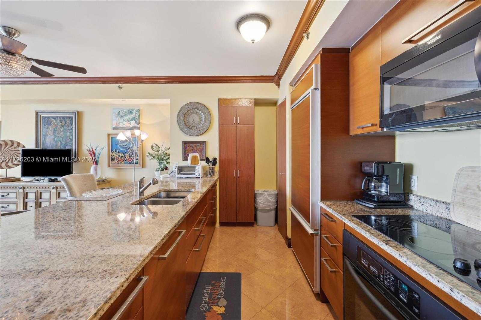 Small Image of 1830 SOUTH OCEAN DR #4712, Hallandale Beach Number 10