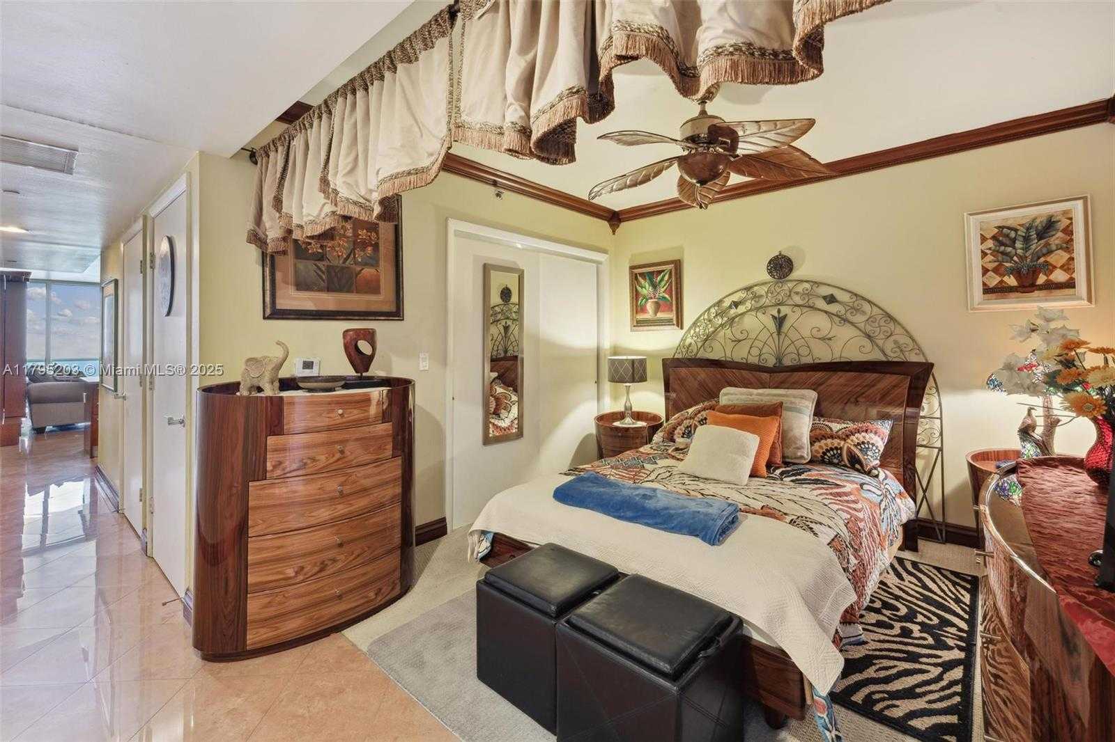 Small Image of 1830 SOUTH OCEAN DR #4712, Hallandale Beach Number 12