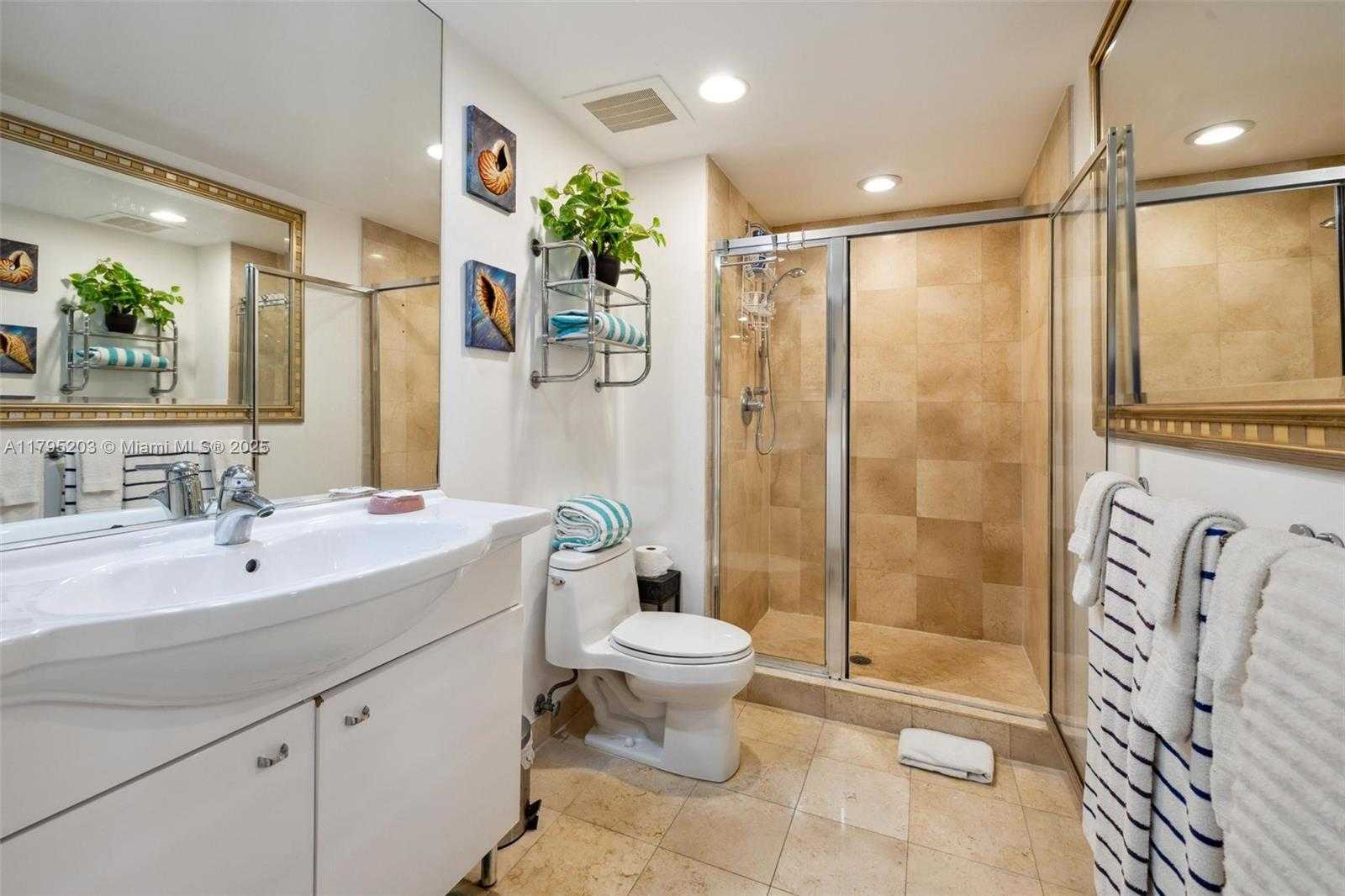Small Image of 1830 SOUTH OCEAN DR #4712, Hallandale Beach Number 14