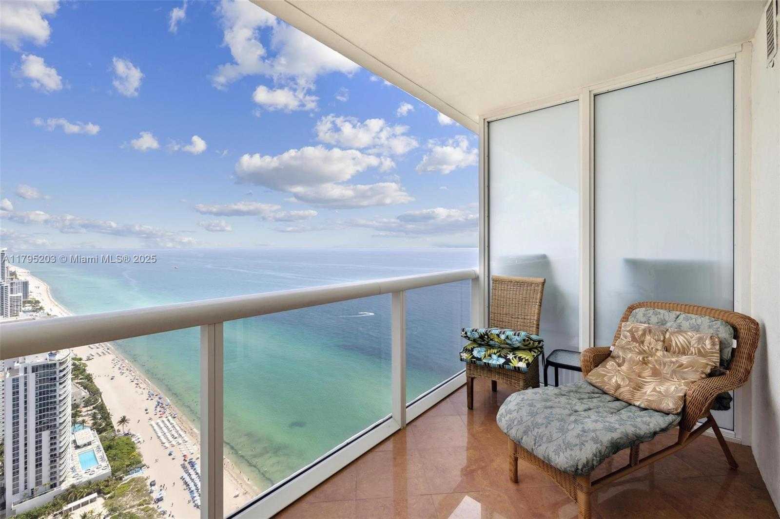 Small Image of 1830 SOUTH OCEAN DR #4712, Hallandale Beach Number 15