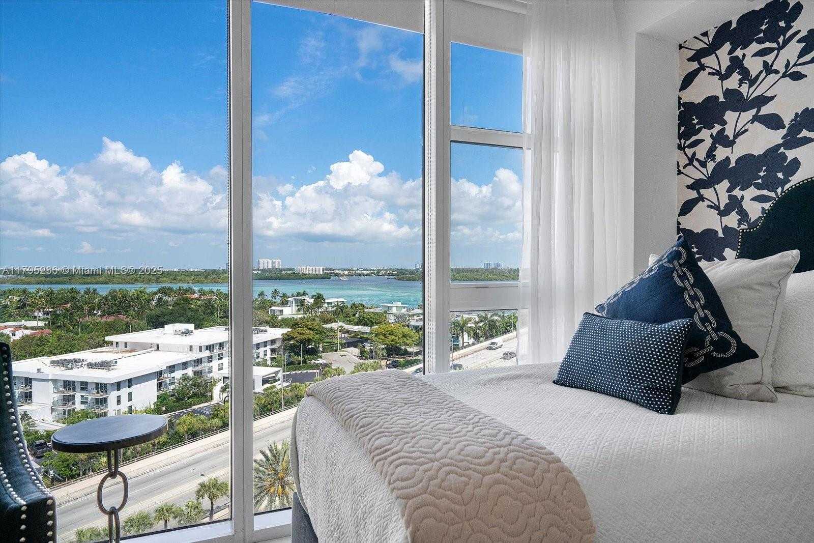 Small Image of 10275 COLLINS AVE #922, Bal Harbour Number 29
