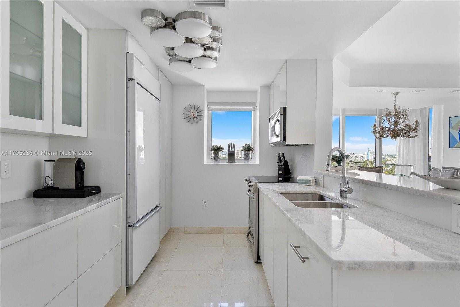 Small Image of 10275 COLLINS AVE #922, Bal Harbour Number 3