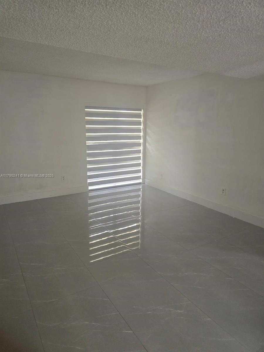 Small Image of 9373 FONTAINEBLEAU BLVD #K107, Miami Number 9